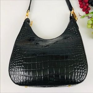 Stone Mountain ™️ Black Shoulder Bag